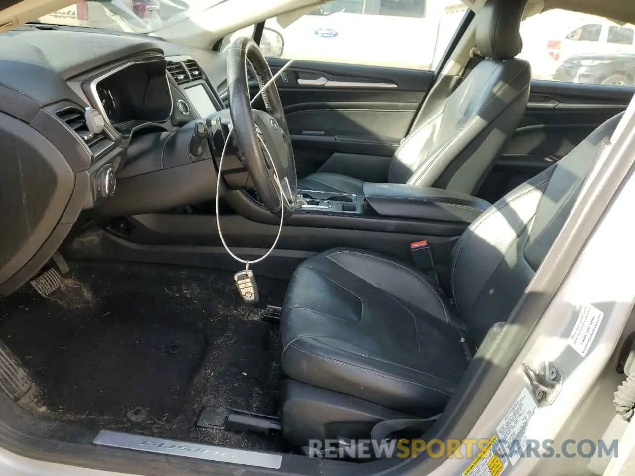 7 Photograph of a damaged car 3FA6P0D93KR186530 FORD FUSION 2019