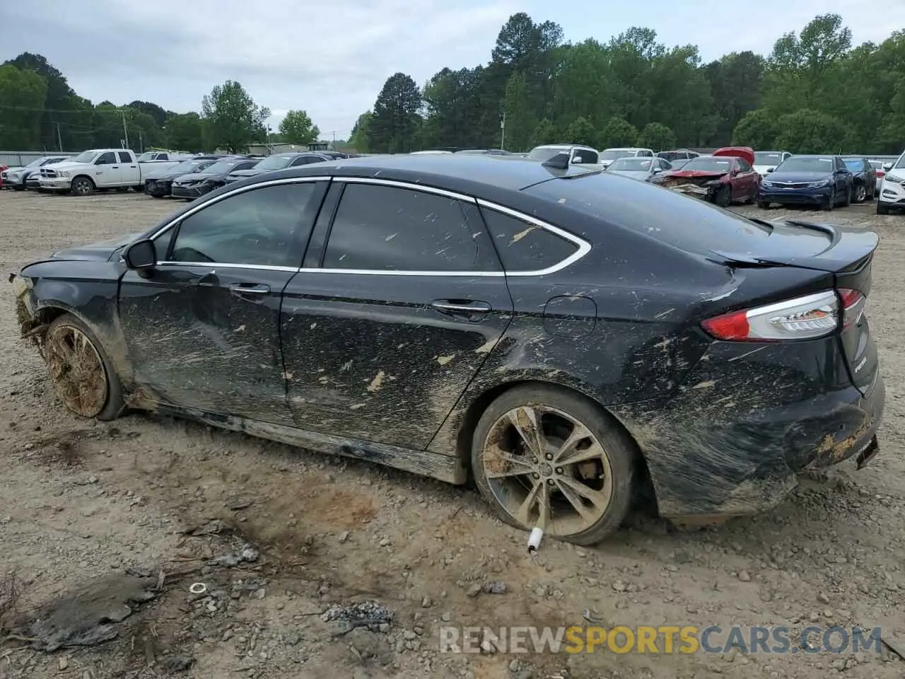2 Photograph of a damaged car 3FA6P0D93KR210910 FORD FUSION 2019