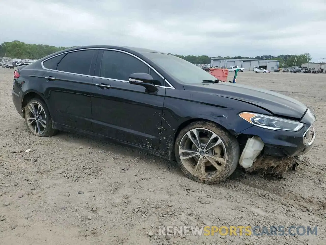 4 Photograph of a damaged car 3FA6P0D93KR210910 FORD FUSION 2019
