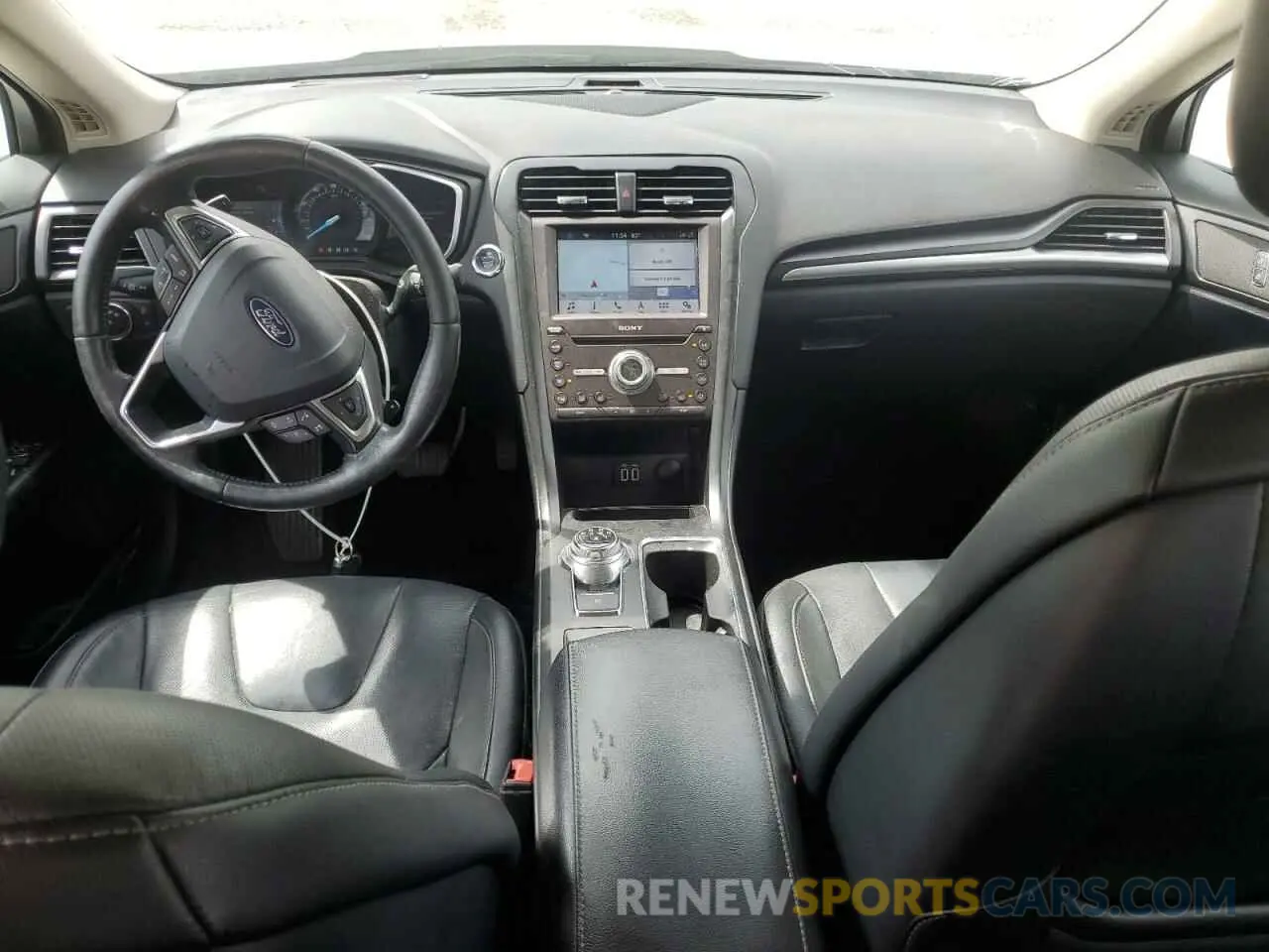 8 Photograph of a damaged car 3FA6P0D93KR222233 FORD FUSION 2019