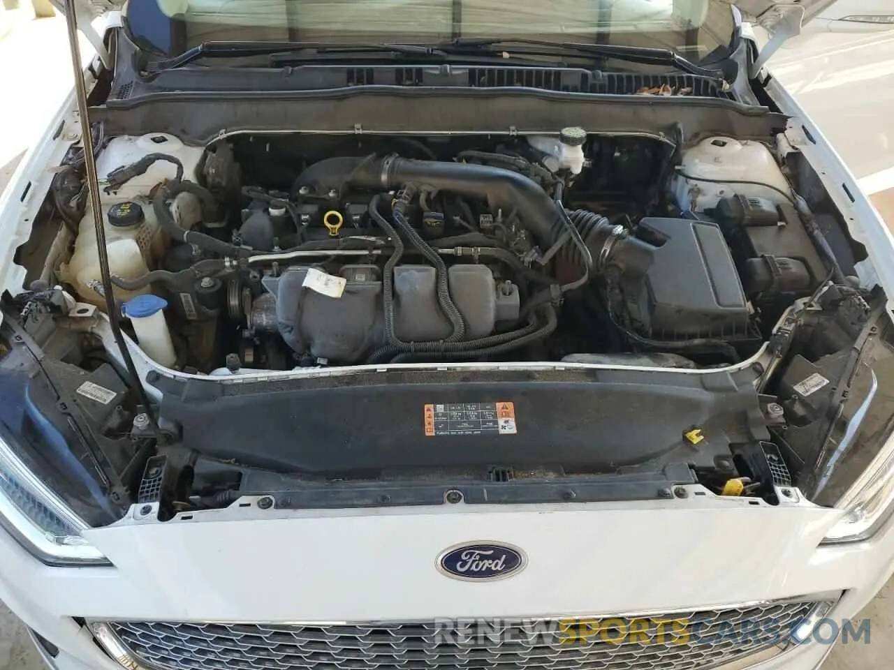 11 Photograph of a damaged car 3FA6P0D94KR139944 FORD FUSION 2019