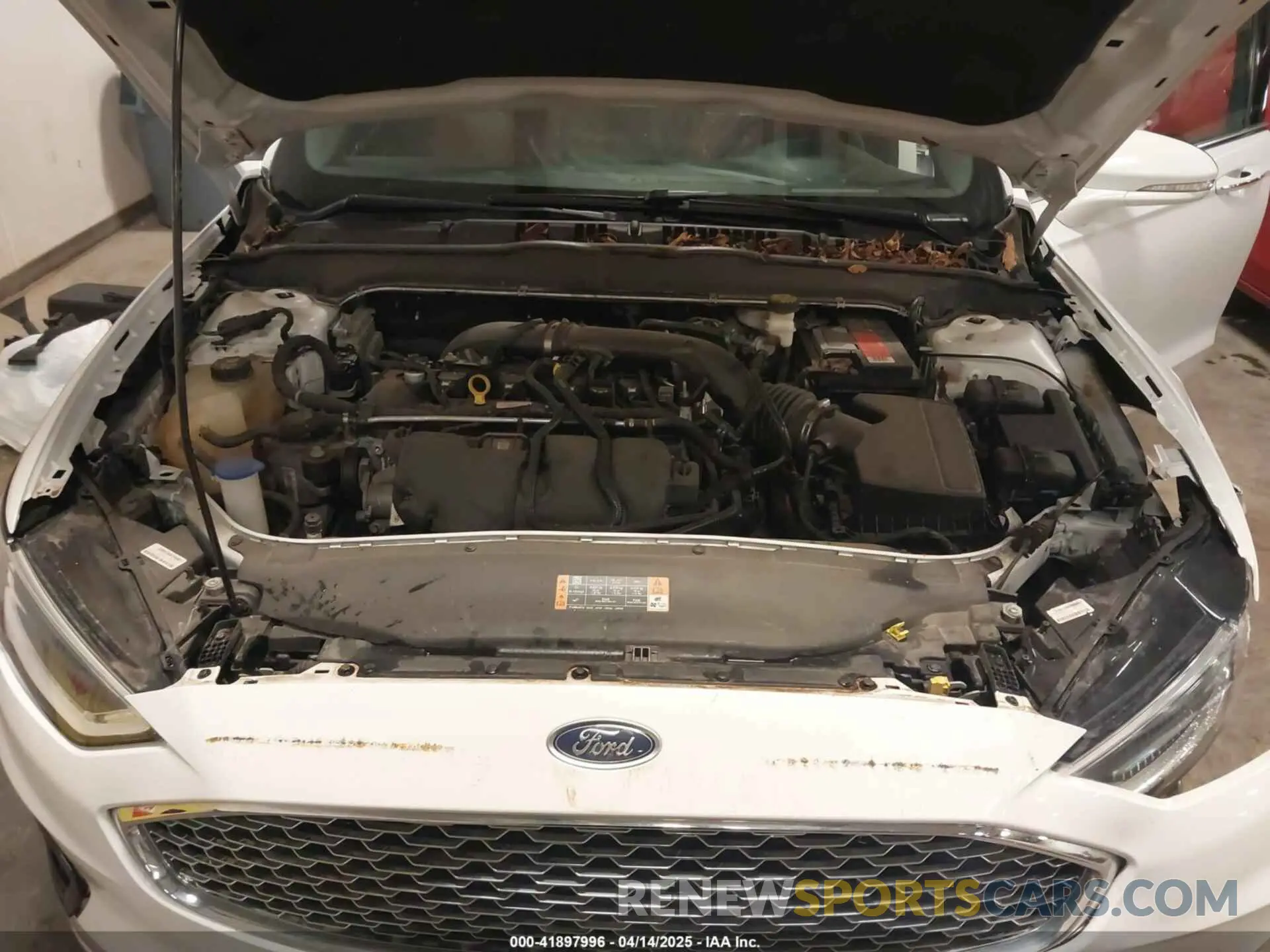 10 Photograph of a damaged car 3FA6P0D96KR184495 FORD FUSION 2019