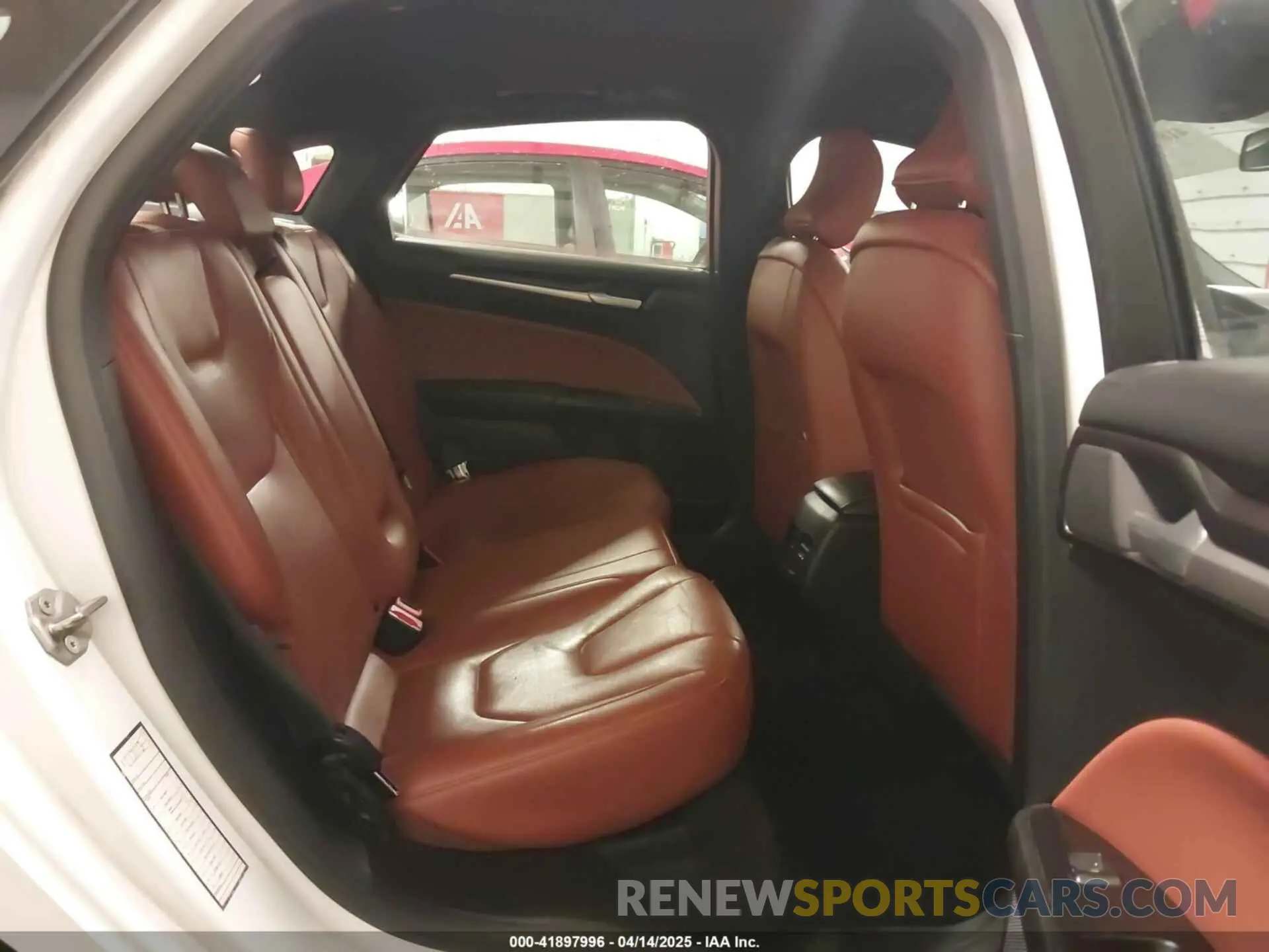 8 Photograph of a damaged car 3FA6P0D96KR184495 FORD FUSION 2019