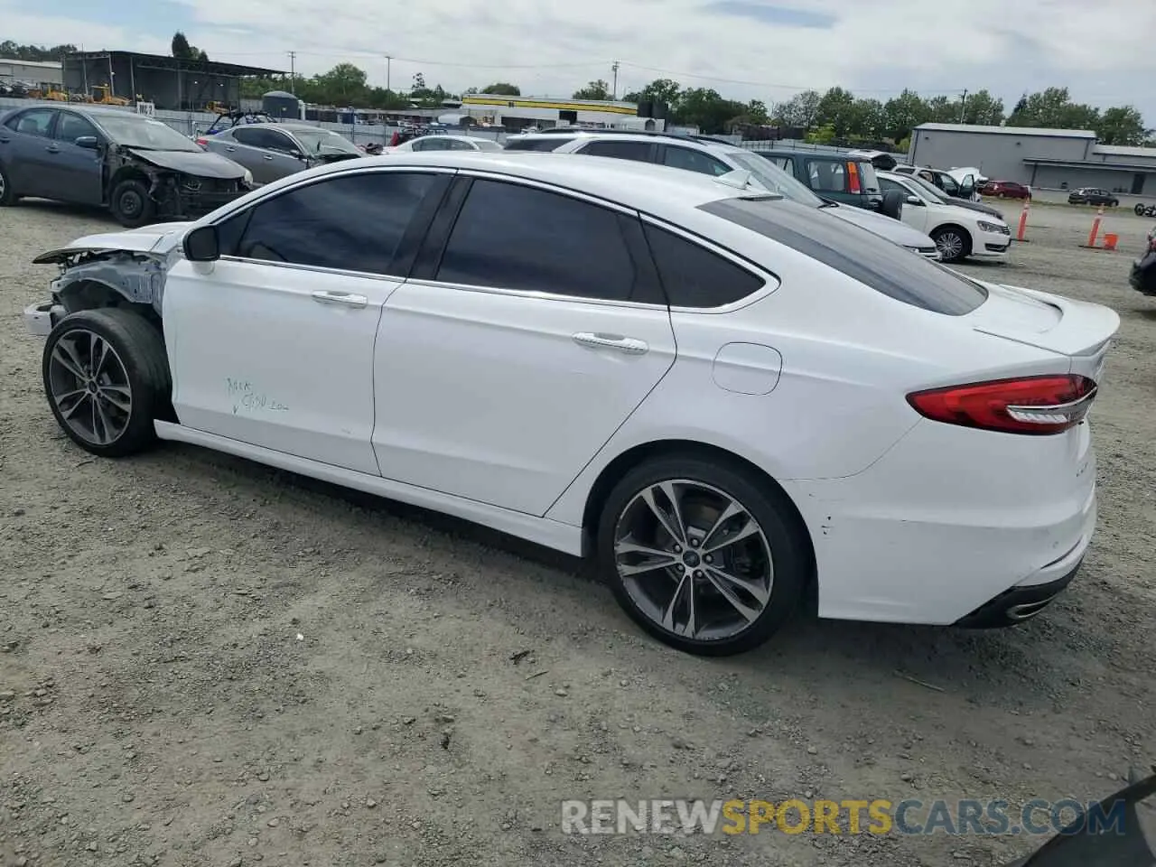 2 Photograph of a damaged car 3FA6P0D96KR207063 FORD FUSION 2019