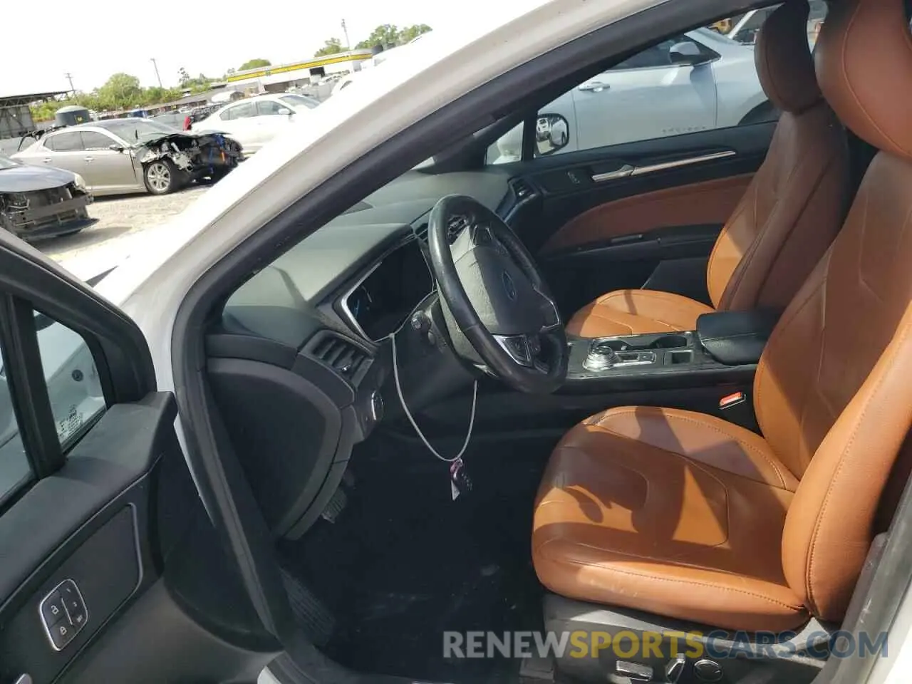 7 Photograph of a damaged car 3FA6P0D96KR207063 FORD FUSION 2019