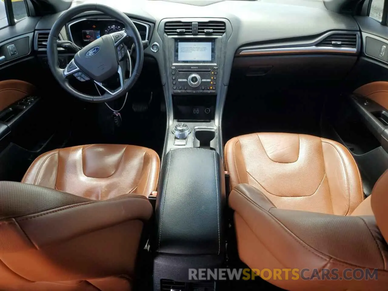 8 Photograph of a damaged car 3FA6P0D96KR207063 FORD FUSION 2019