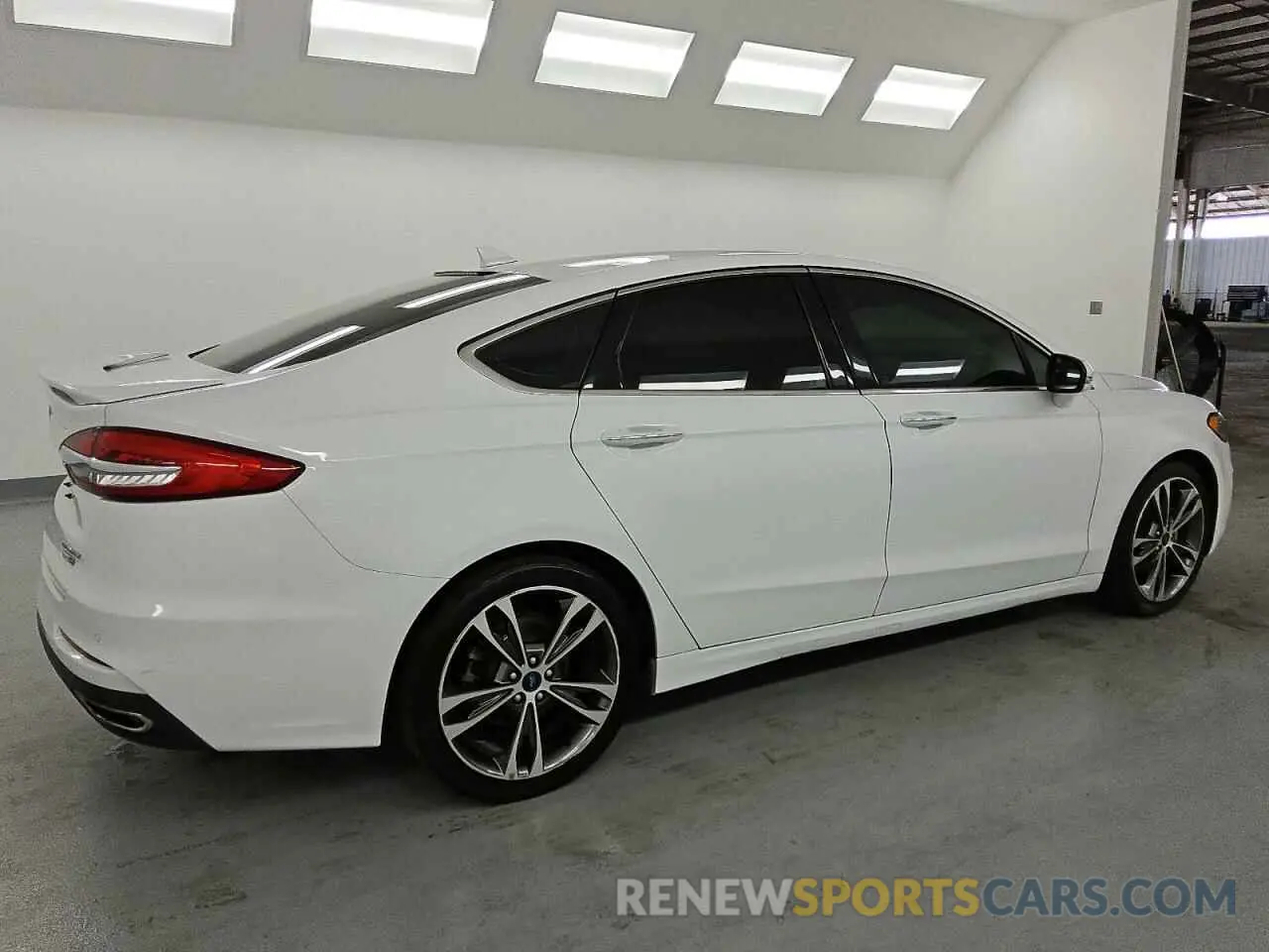 3 Photograph of a damaged car 3FA6P0D96KR221819 FORD FUSION 2019