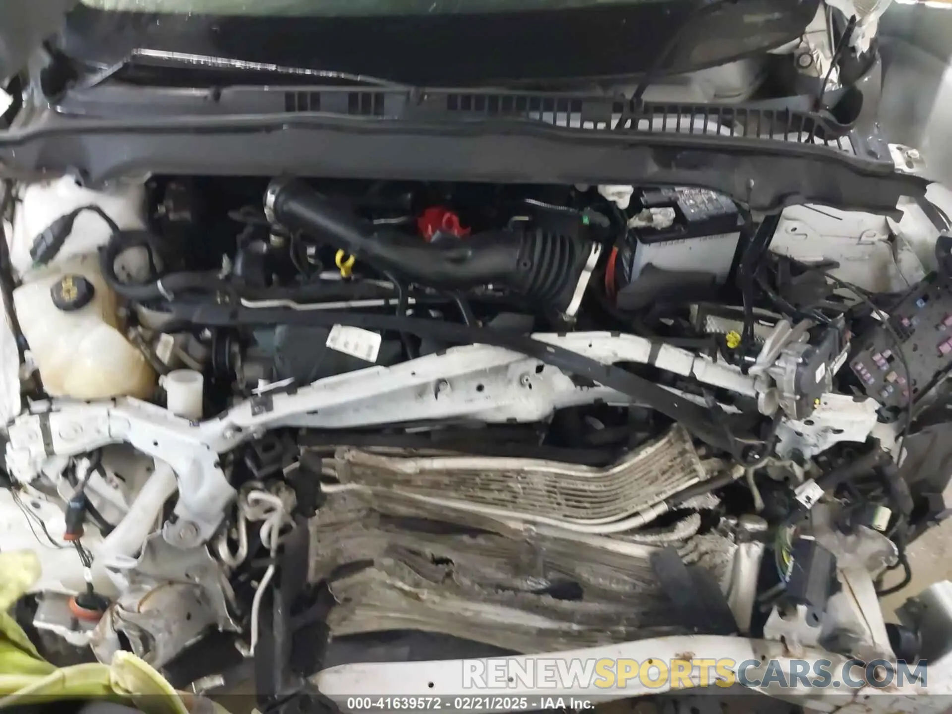 10 Photograph of a damaged car 3FA6P0D98KR124007 FORD FUSION 2019