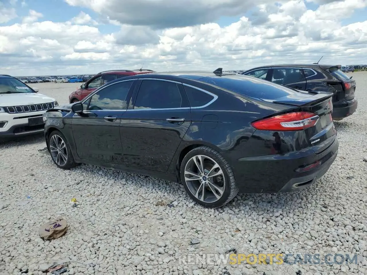 2 Photograph of a damaged car 3FA6P0D98KR124041 FORD FUSION 2019