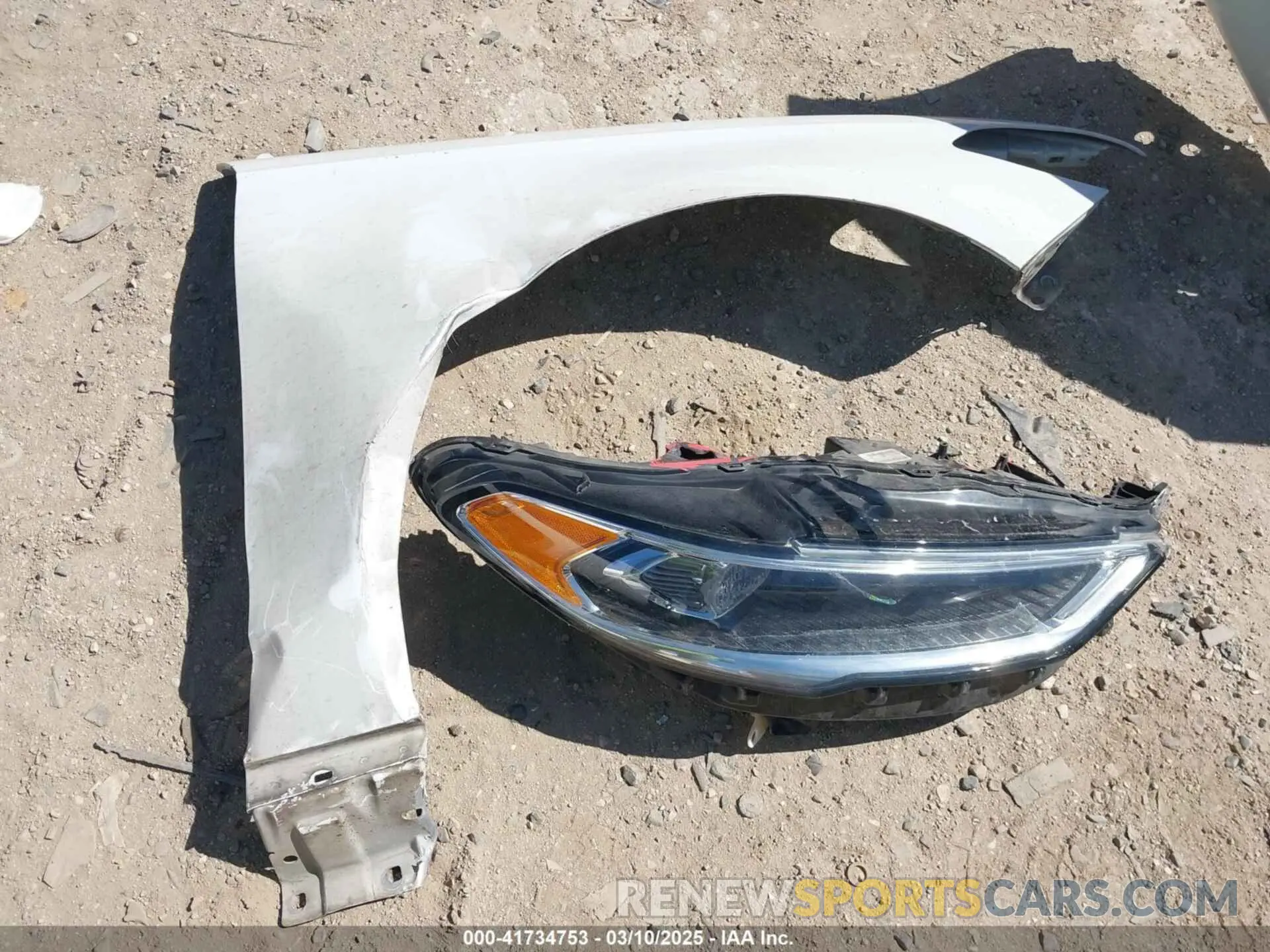 19 Photograph of a damaged car 3FA6P0D98KR124086 FORD FUSION 2019