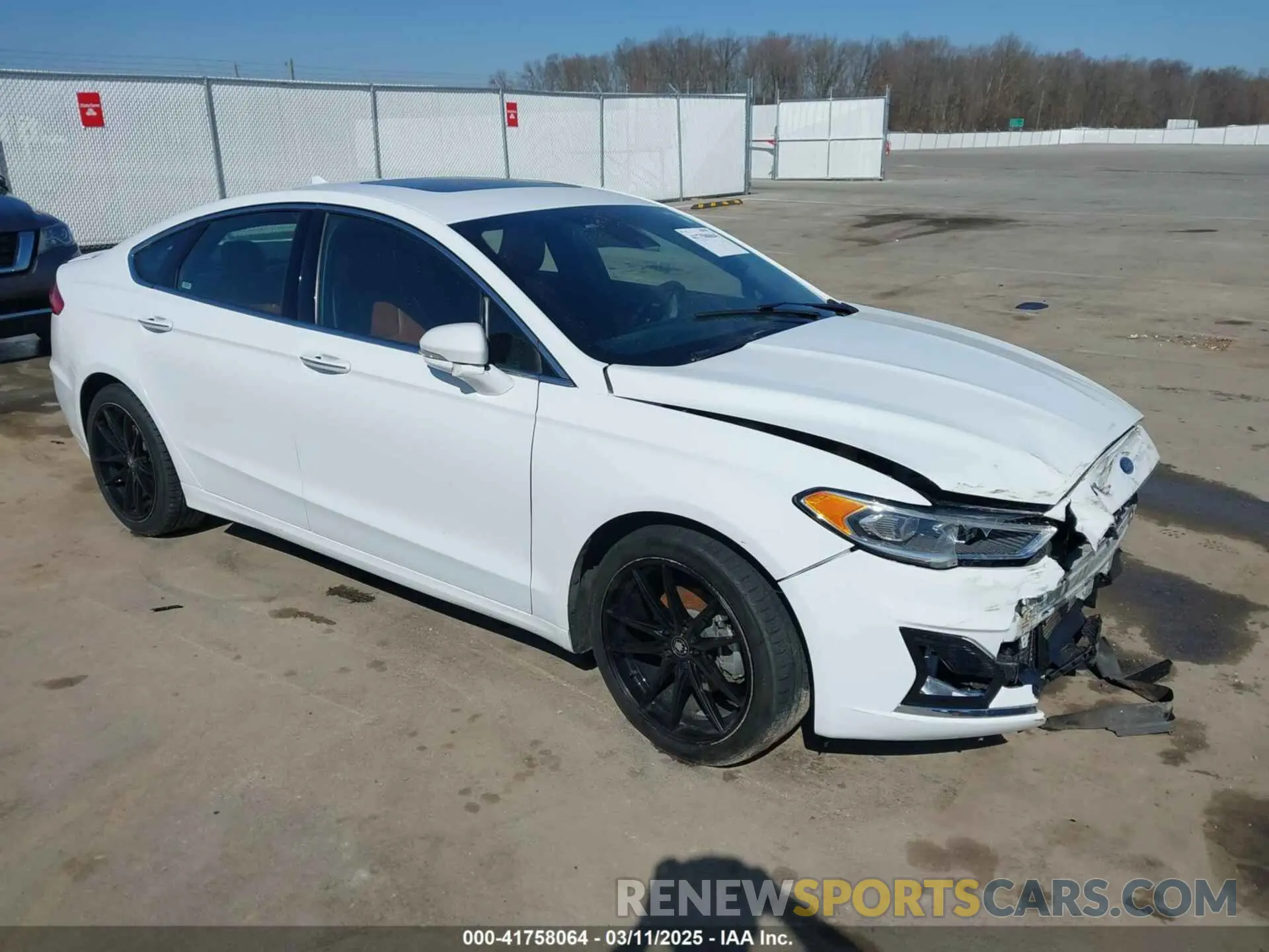 1 Photograph of a damaged car 3FA6P0D98KR241506 FORD FUSION 2019