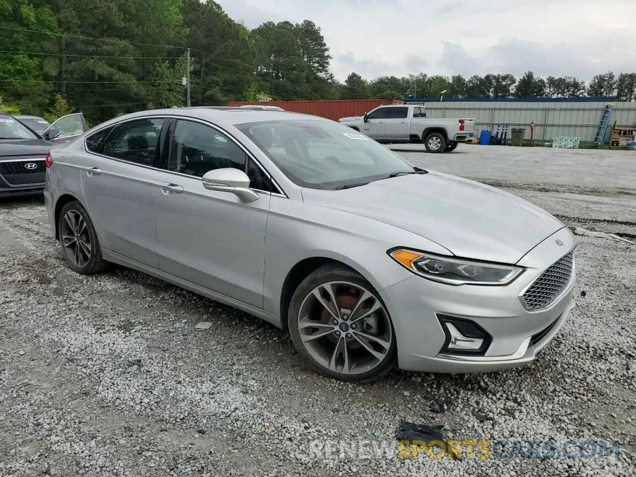 4 Photograph of a damaged car 3FA6P0D99KR139292 FORD FUSION 2019