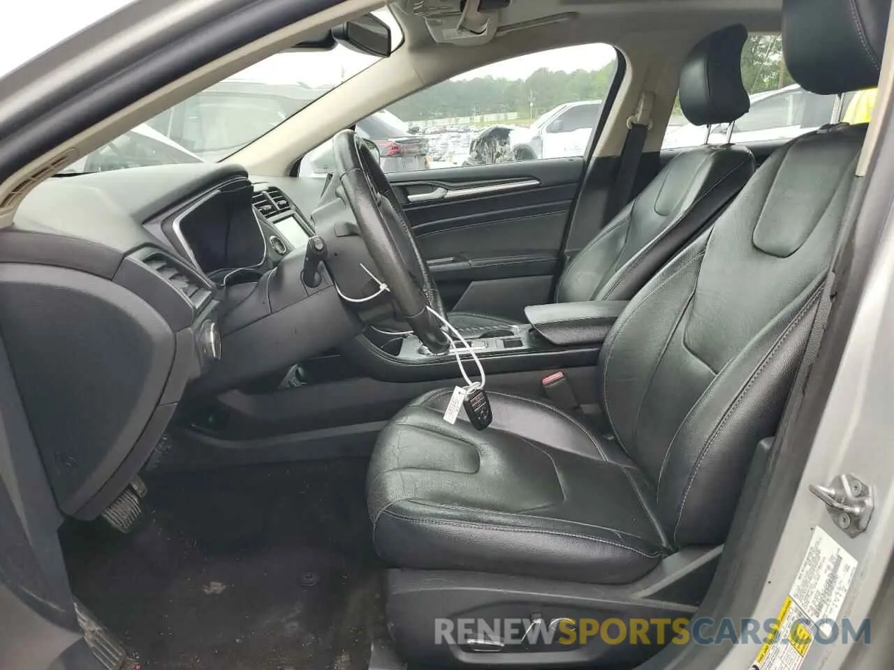 7 Photograph of a damaged car 3FA6P0D99KR139292 FORD FUSION 2019