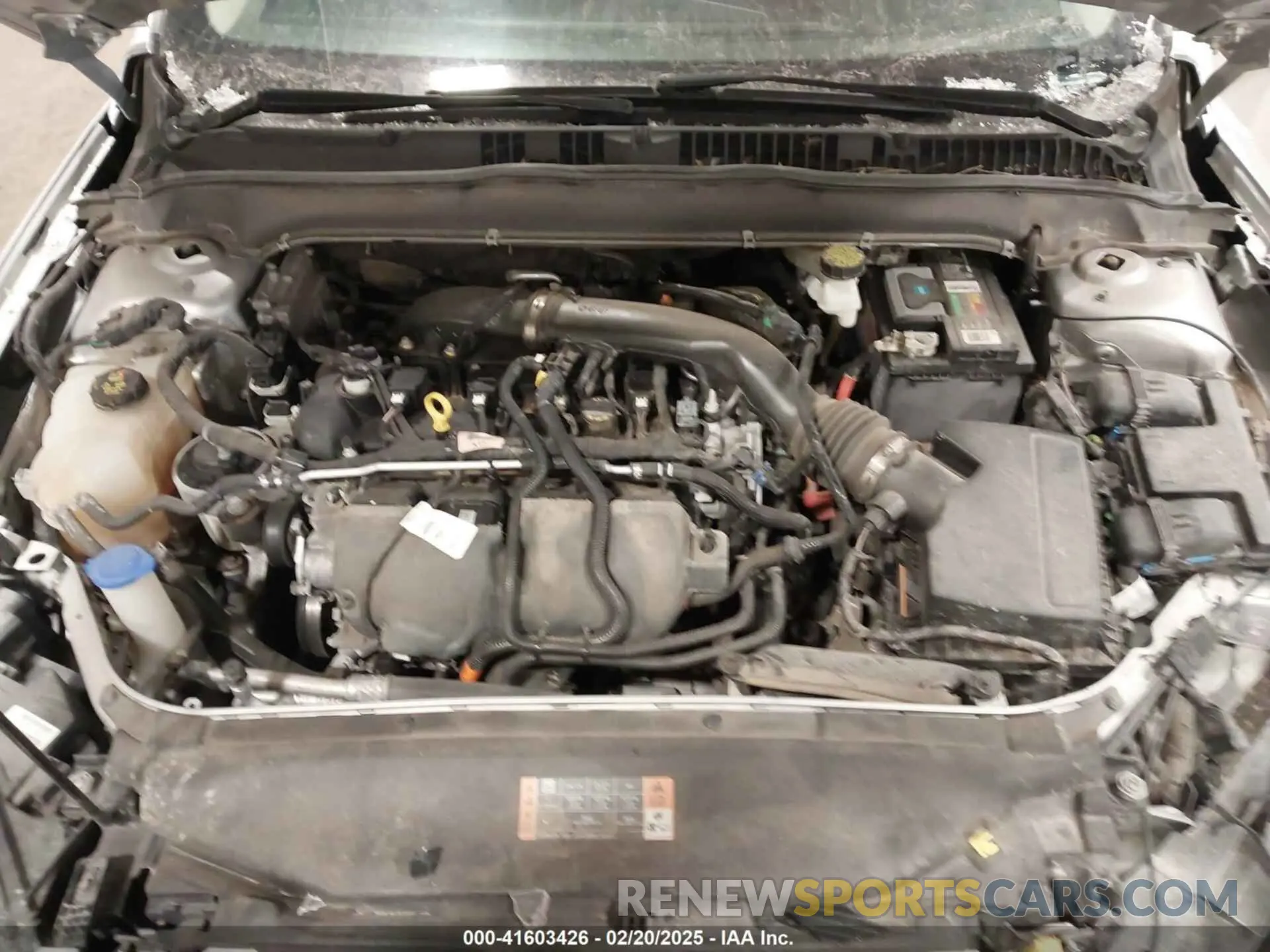 10 Photograph of a damaged car 3FA6P0D9XKR152553 FORD FUSION 2019