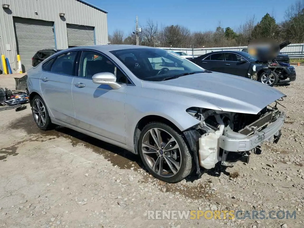4 Photograph of a damaged car 3FA6P0D9XKR186914 FORD FUSION 2019