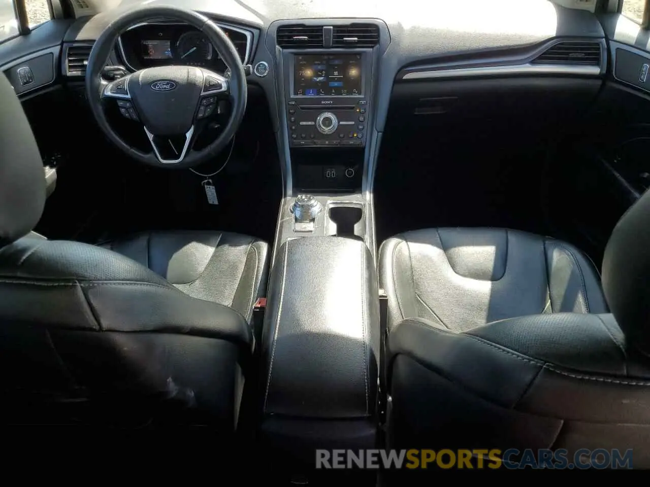 8 Photograph of a damaged car 3FA6P0D9XKR186914 FORD FUSION 2019