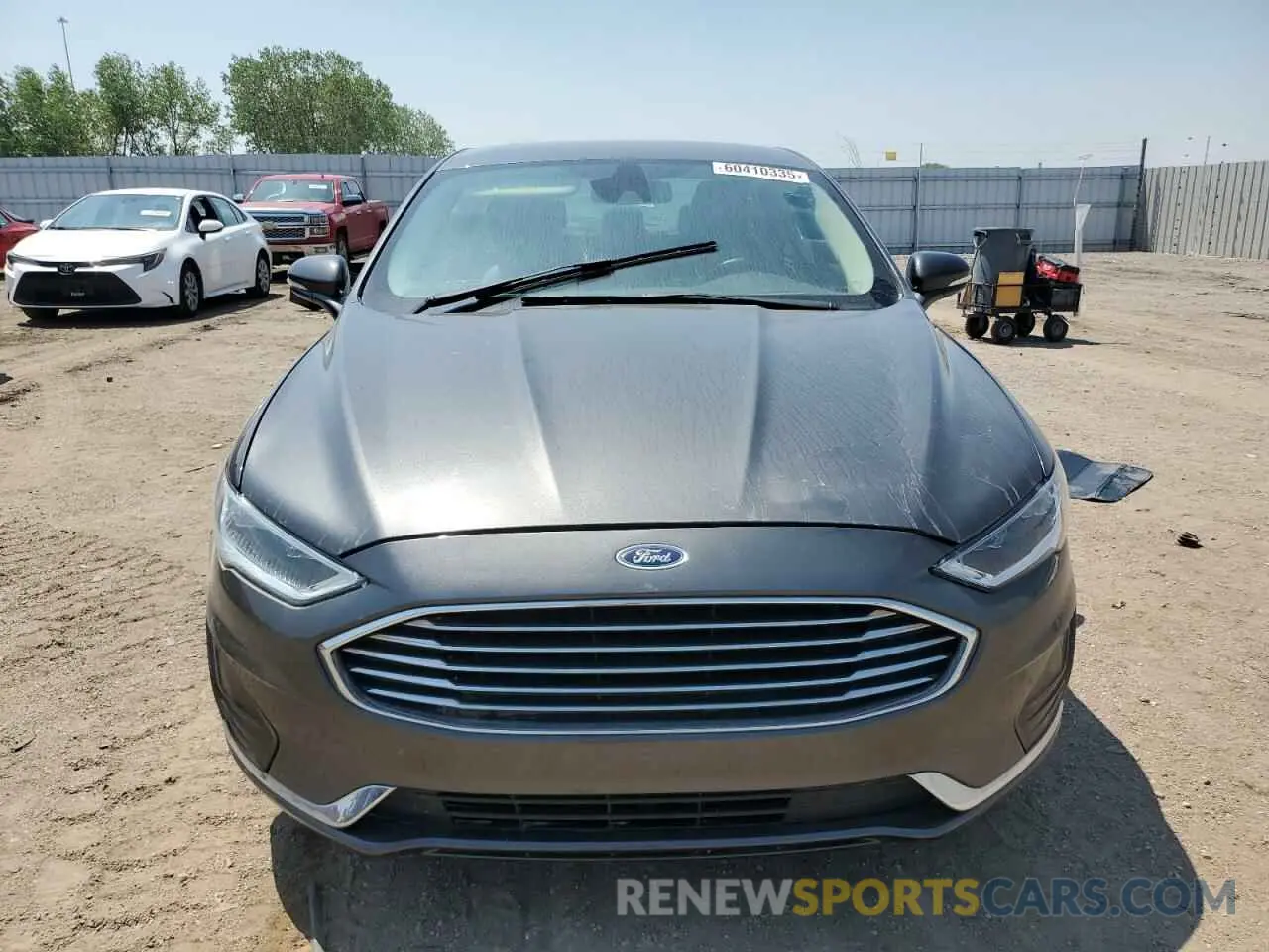 5 Photograph of a damaged car 3FA6P0E90KR131483 FORD FUSION 2019