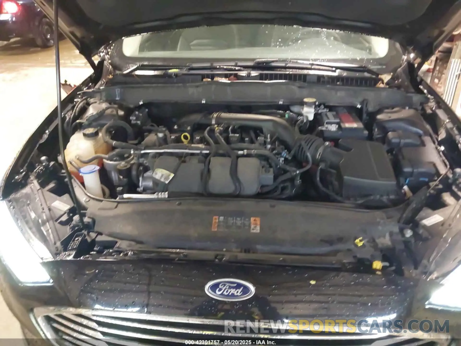 10 Photograph of a damaged car 3FA6P0E9XKR103075 FORD FUSION 2019