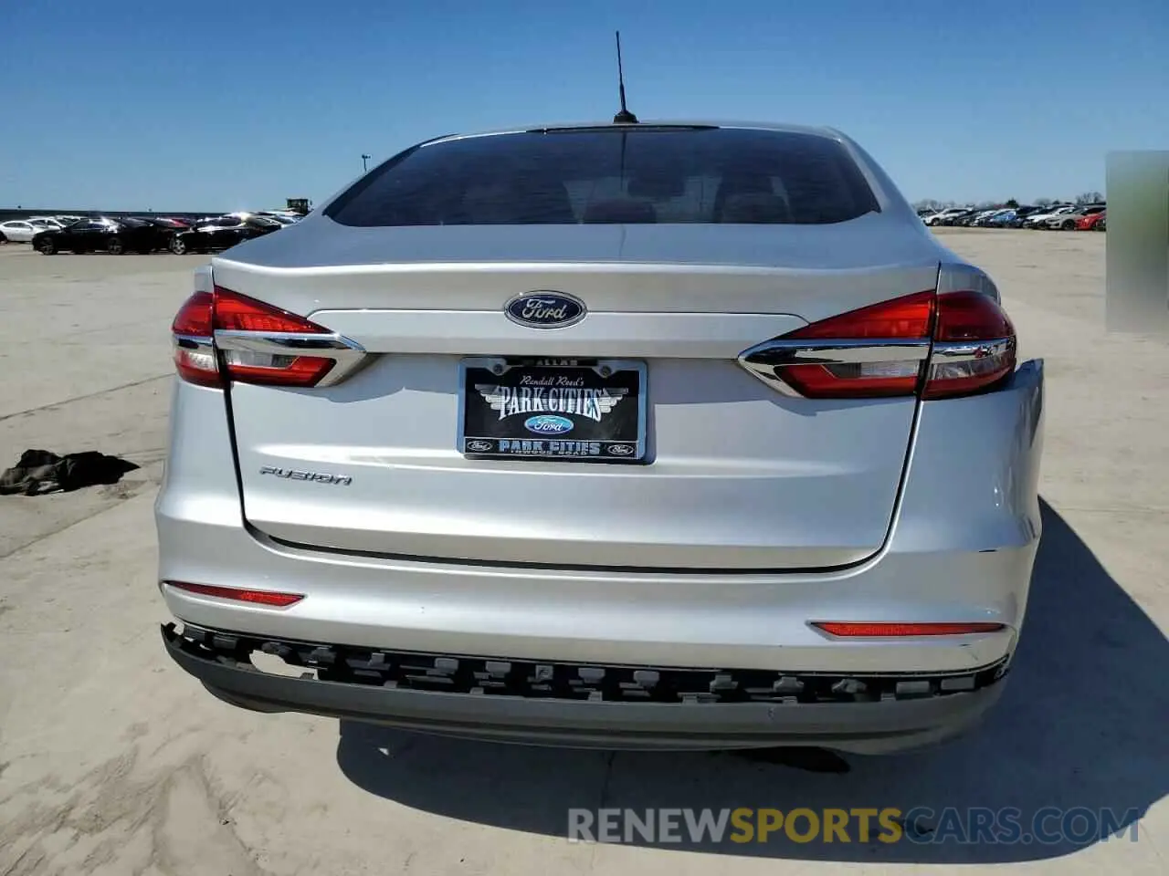 6 Photograph of a damaged car 3FA6P0G70KR147890 FORD FUSION 2019