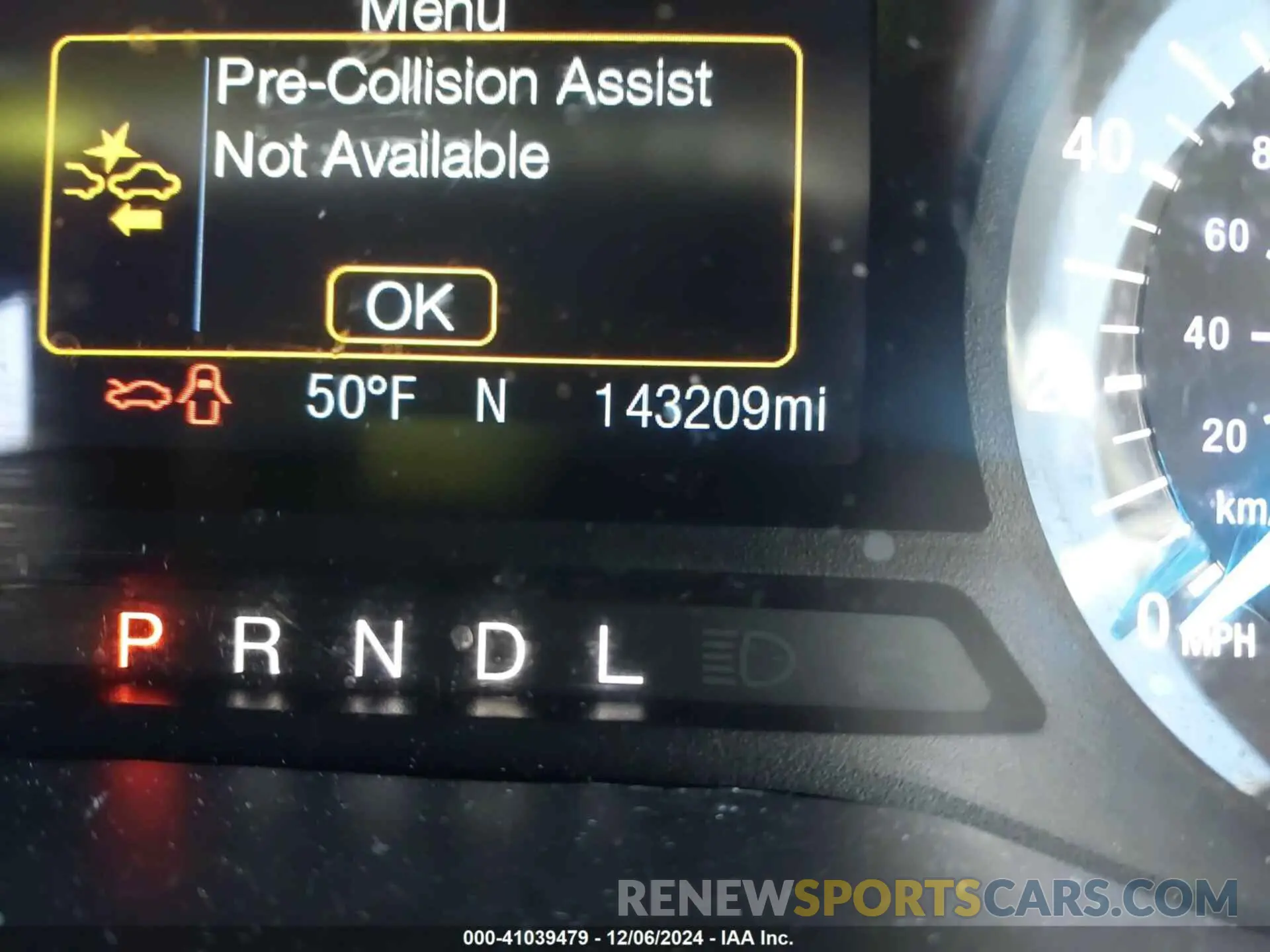 15 Photograph of a damaged car 3FA6P0G70KR209594 FORD FUSION 2019