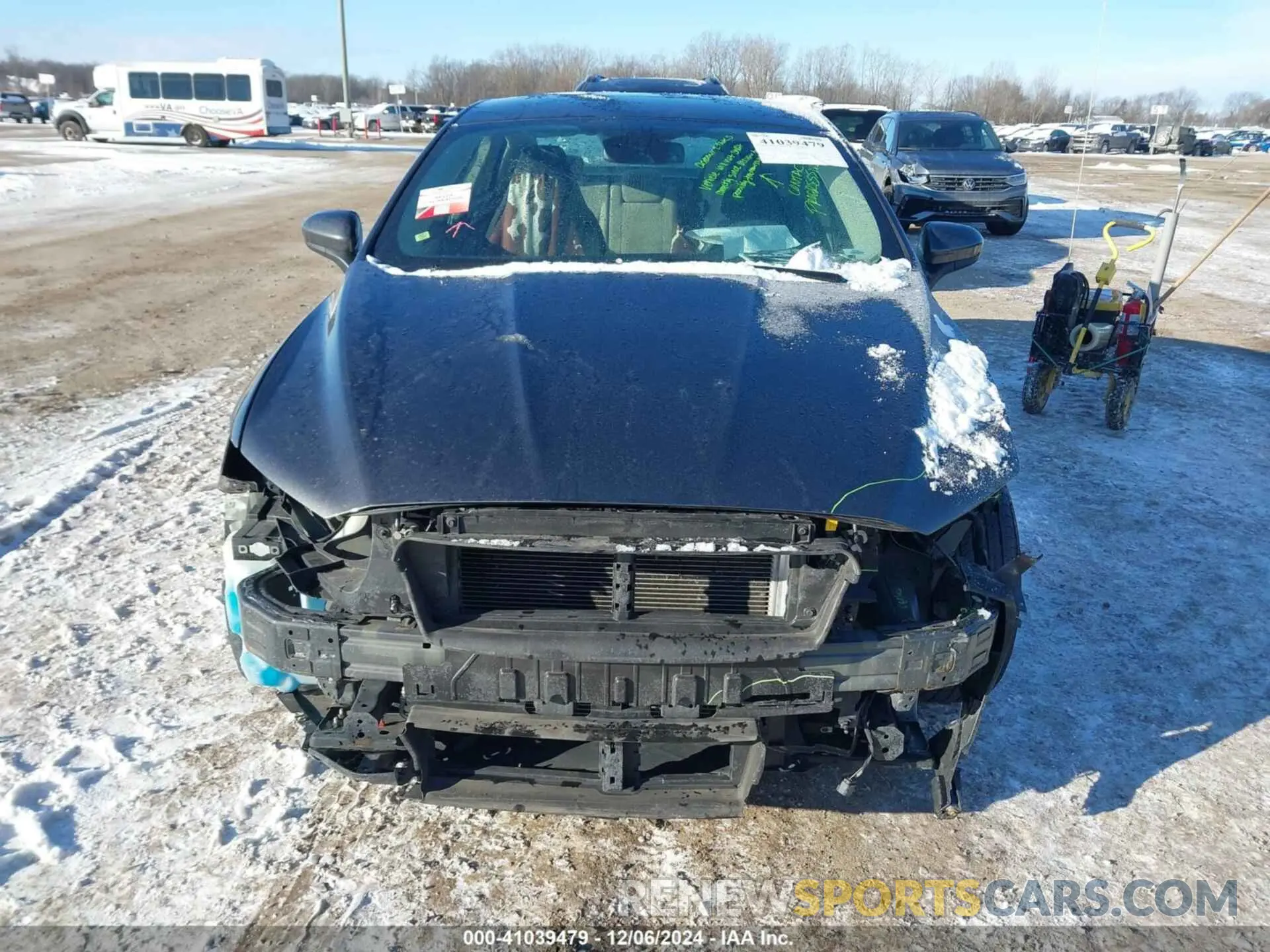 6 Photograph of a damaged car 3FA6P0G70KR209594 FORD FUSION 2019