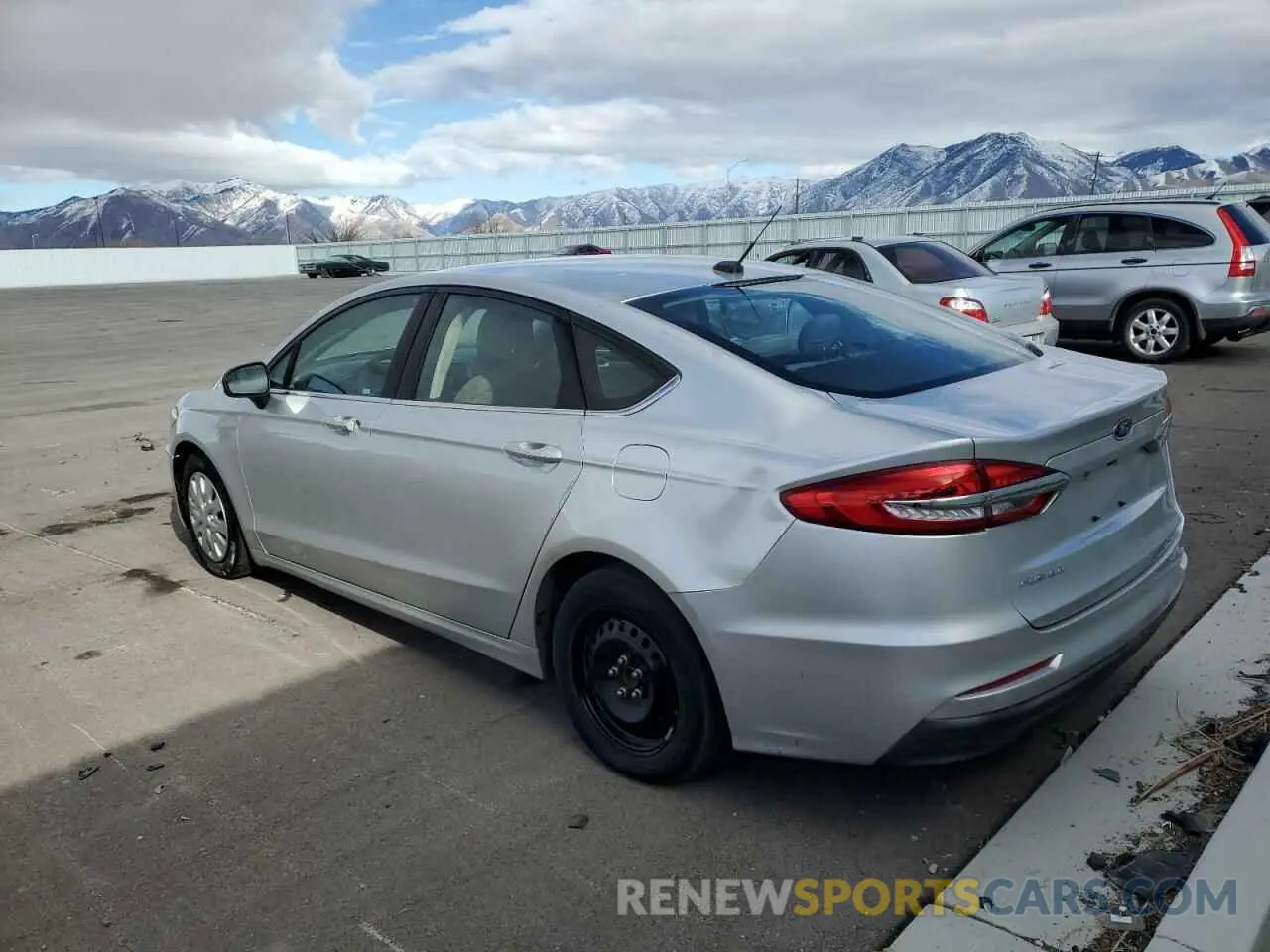 2 Photograph of a damaged car 3FA6P0G71KR104255 FORD FUSION 2019