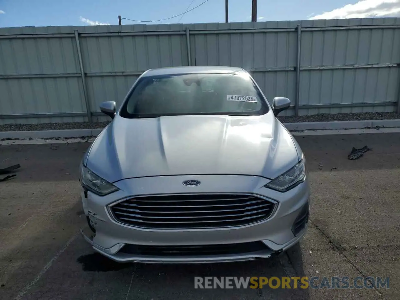 5 Photograph of a damaged car 3FA6P0G71KR104255 FORD FUSION 2019