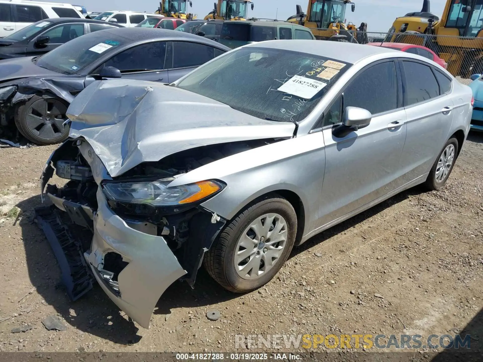 2 Photograph of a damaged car 3FA6P0G71KR275393 FORD FUSION 2019