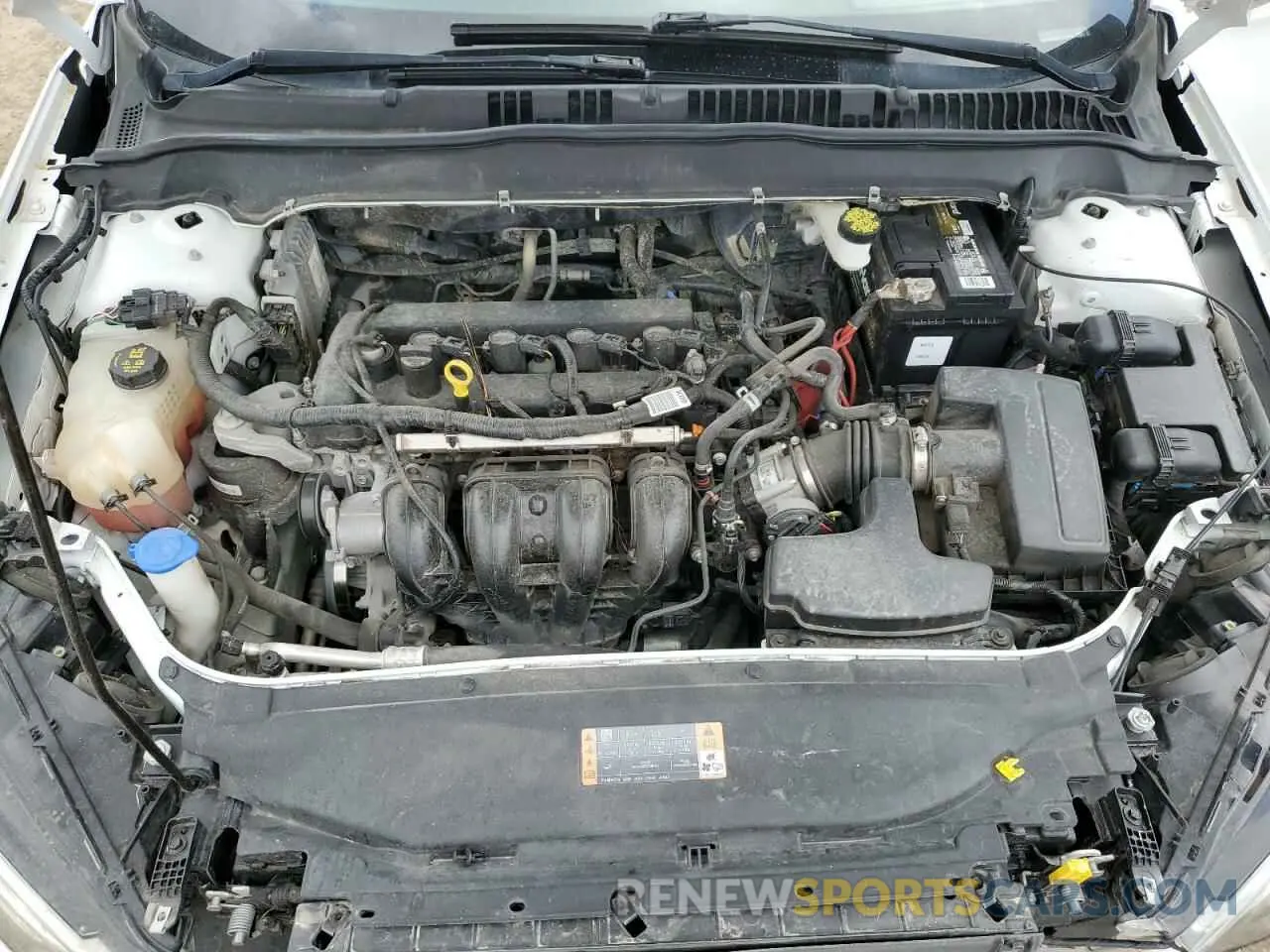 11 Photograph of a damaged car 3FA6P0G71KR277063 FORD FUSION 2019