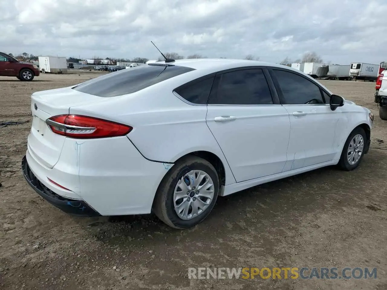 3 Photograph of a damaged car 3FA6P0G71KR277063 FORD FUSION 2019