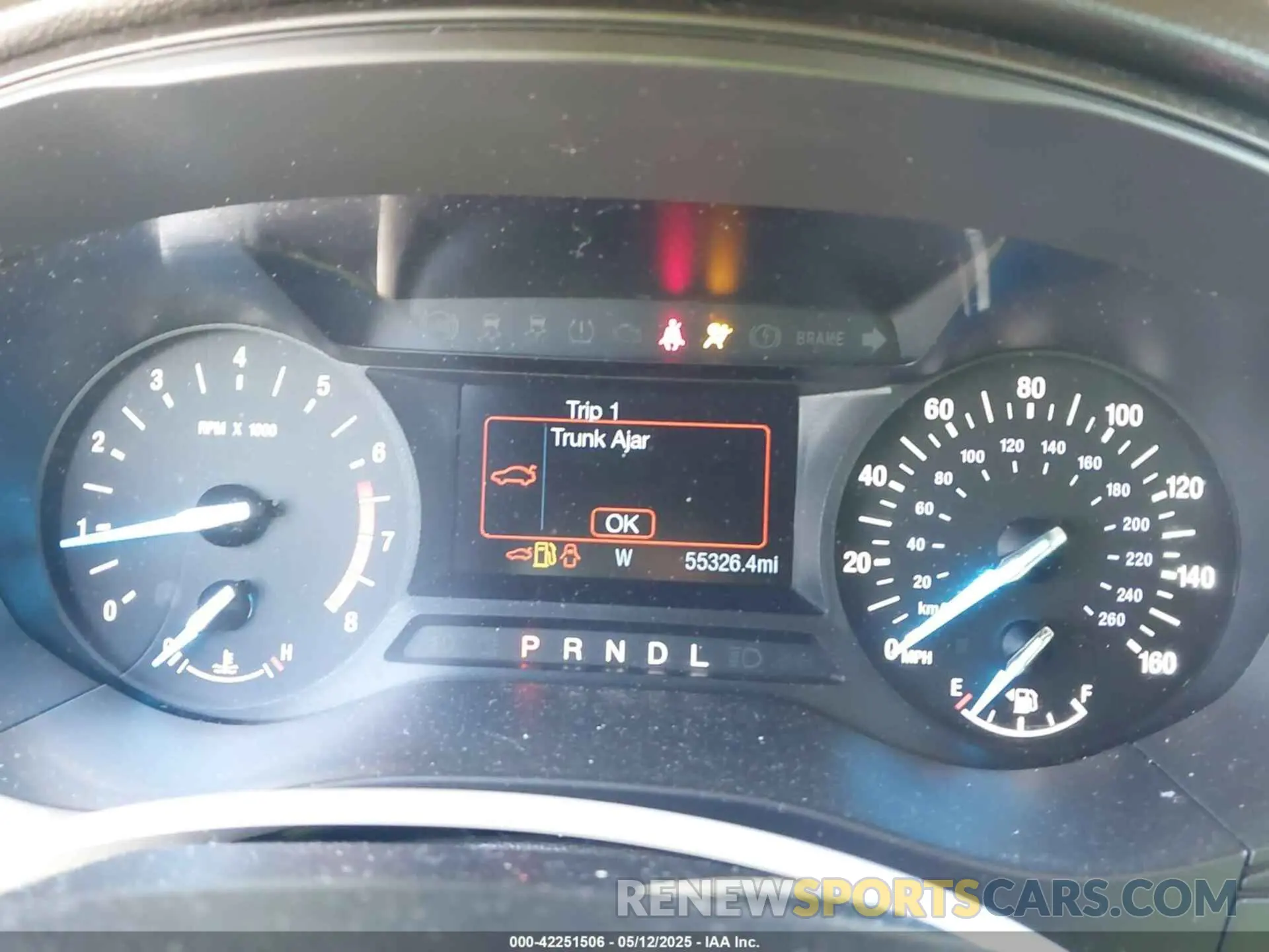 7 Photograph of a damaged car 3FA6P0G71KR282537 FORD FUSION 2019