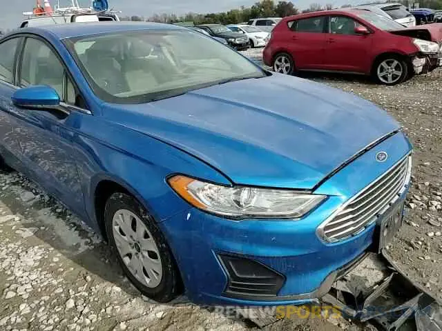 11 Photograph of a damaged car 3FA6P0G73KR283740 FORD FUSION 2019