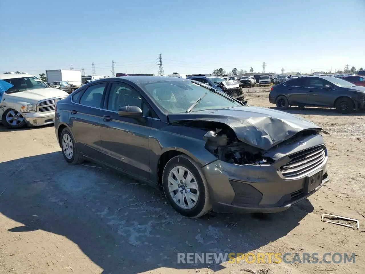 4 Photograph of a damaged car 3FA6P0G74KR250083 FORD FUSION 2019
