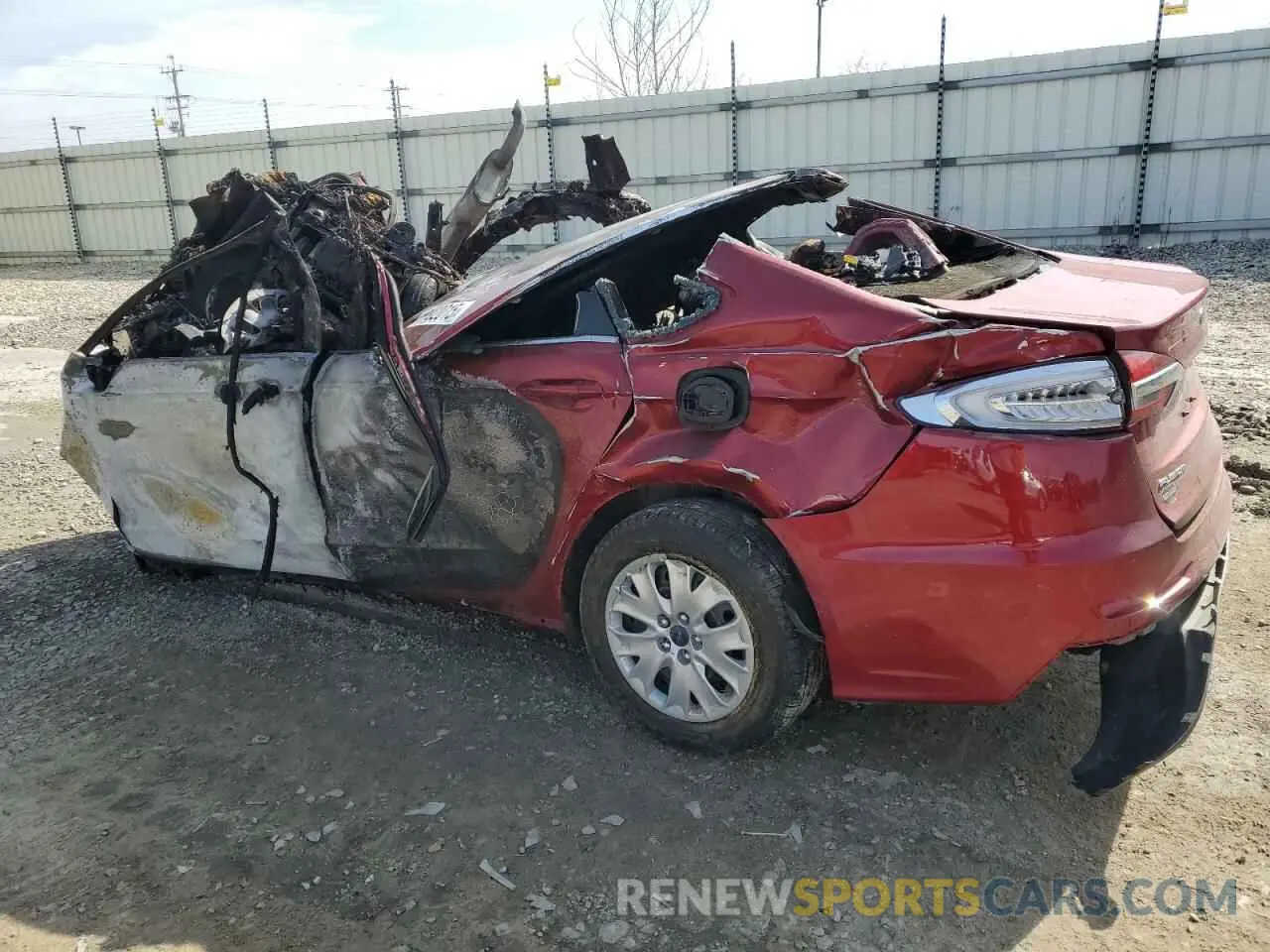 2 Photograph of a damaged car 3FA6P0G75KR129465 FORD FUSION 2019