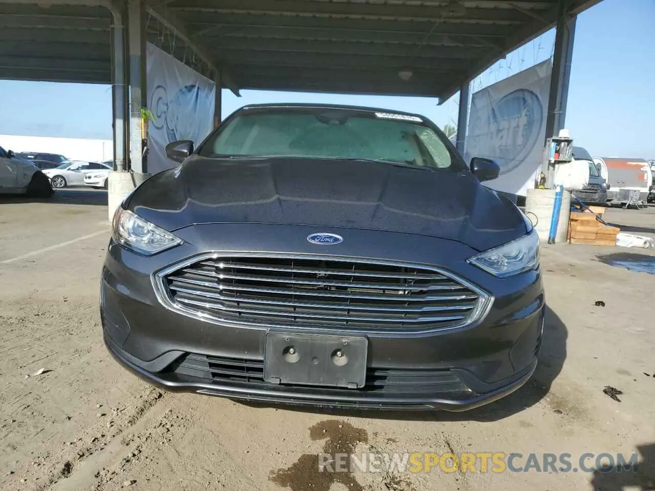 5 Photograph of a damaged car 3FA6P0G75KR216430 FORD FUSION 2019