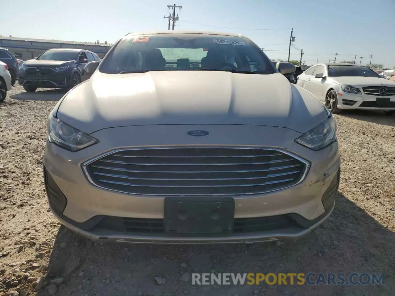 5 Photograph of a damaged car 3FA6P0G75KR250142 FORD FUSION 2019