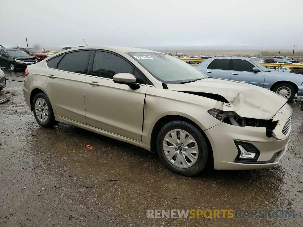 4 Photograph of a damaged car 3FA6P0G75KR251405 FORD FUSION 2019