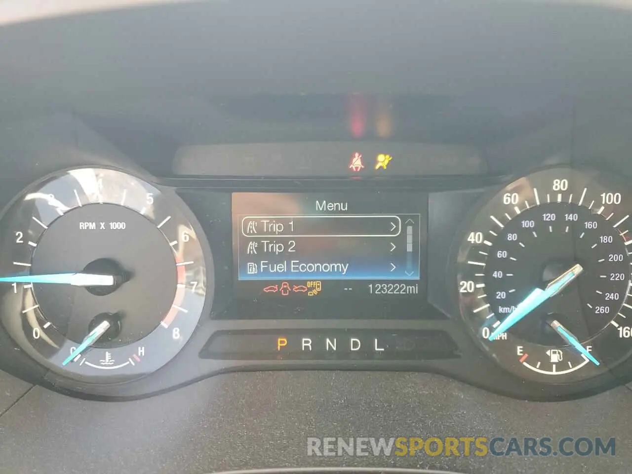9 Photograph of a damaged car 3FA6P0G76KR133489 FORD FUSION 2019