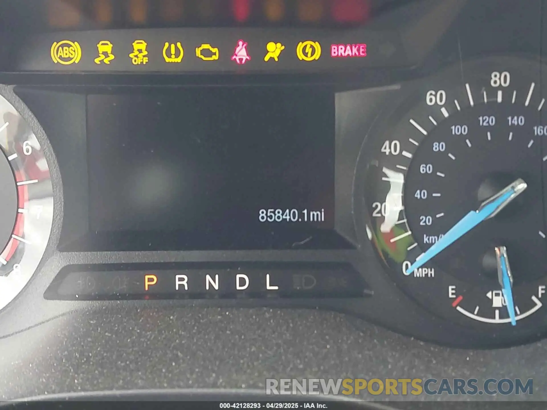 16 Photograph of a damaged car 3FA6P0G76KR170915 FORD FUSION 2019