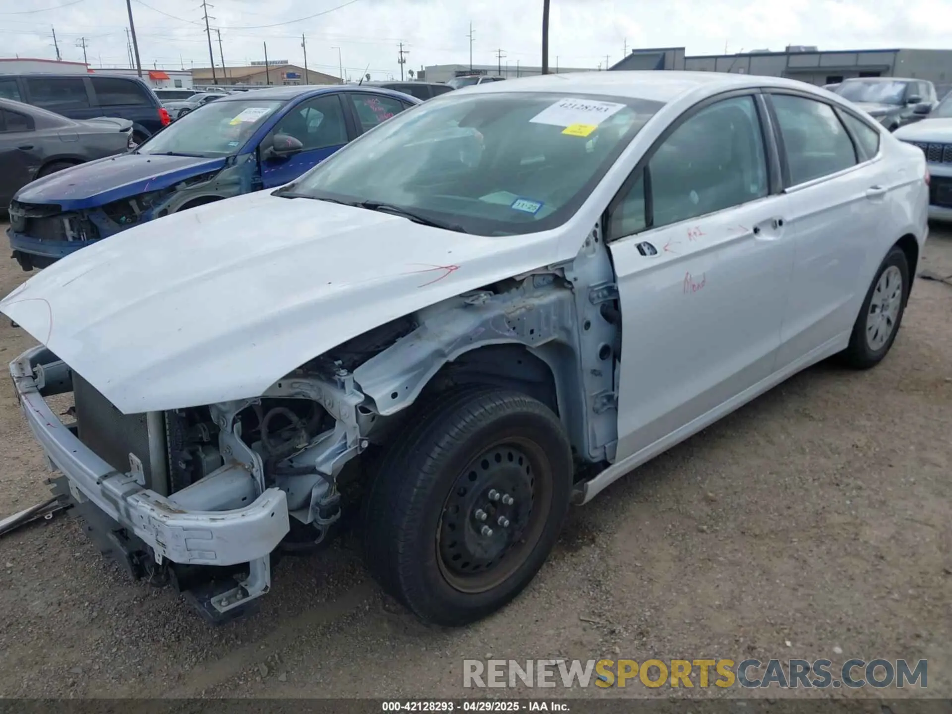 6 Photograph of a damaged car 3FA6P0G76KR170915 FORD FUSION 2019