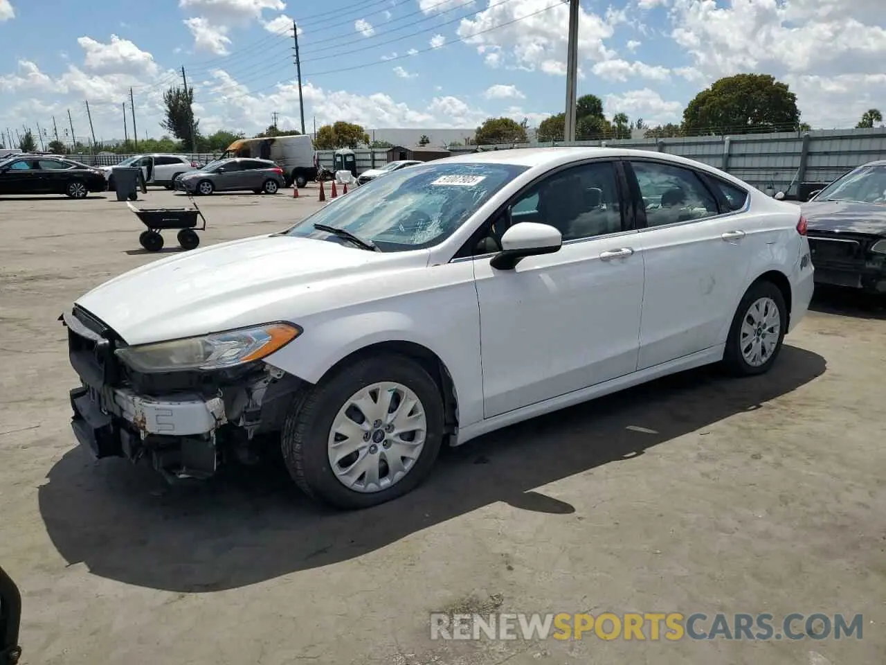 1 Photograph of a damaged car 3FA6P0G76KR229610 FORD FUSION 2019