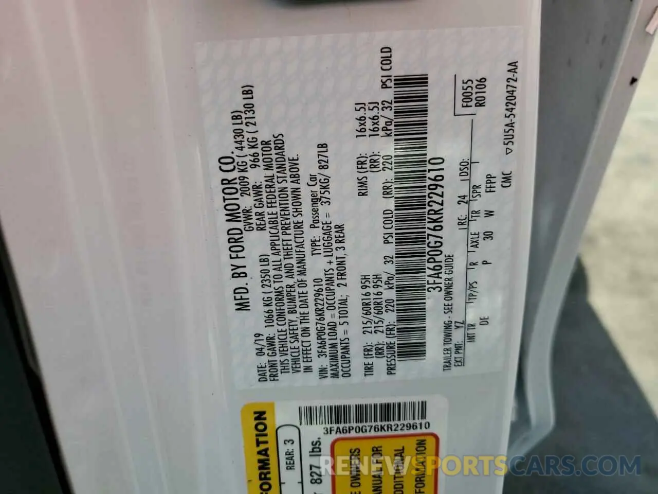 12 Photograph of a damaged car 3FA6P0G76KR229610 FORD FUSION 2019