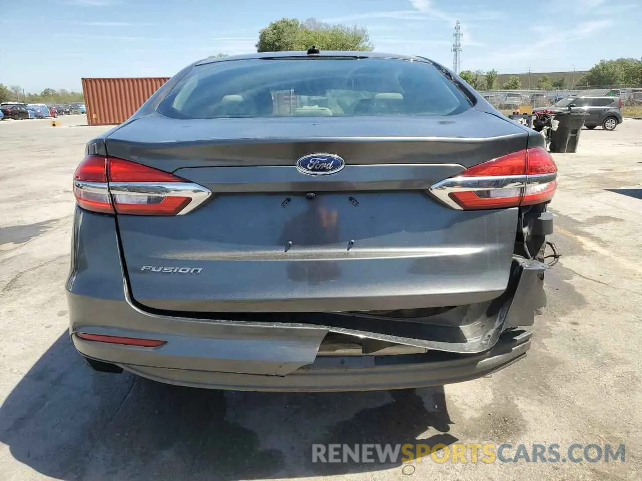 6 Photograph of a damaged car 3FA6P0G77KR146977 FORD FUSION 2019