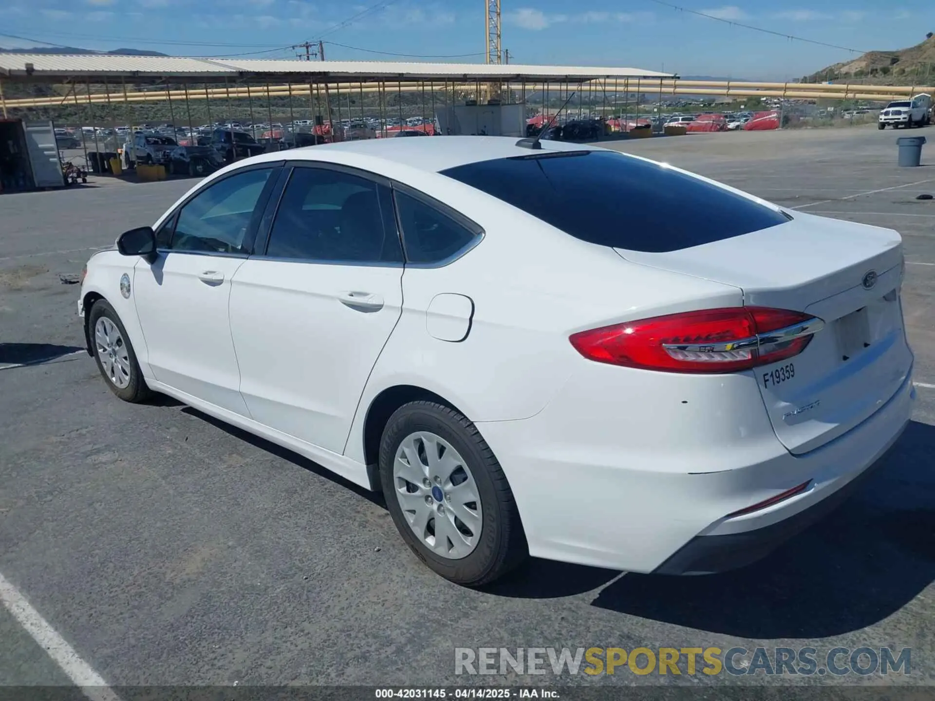 3 Photograph of a damaged car 3FA6P0G77KR218129 FORD FUSION 2019