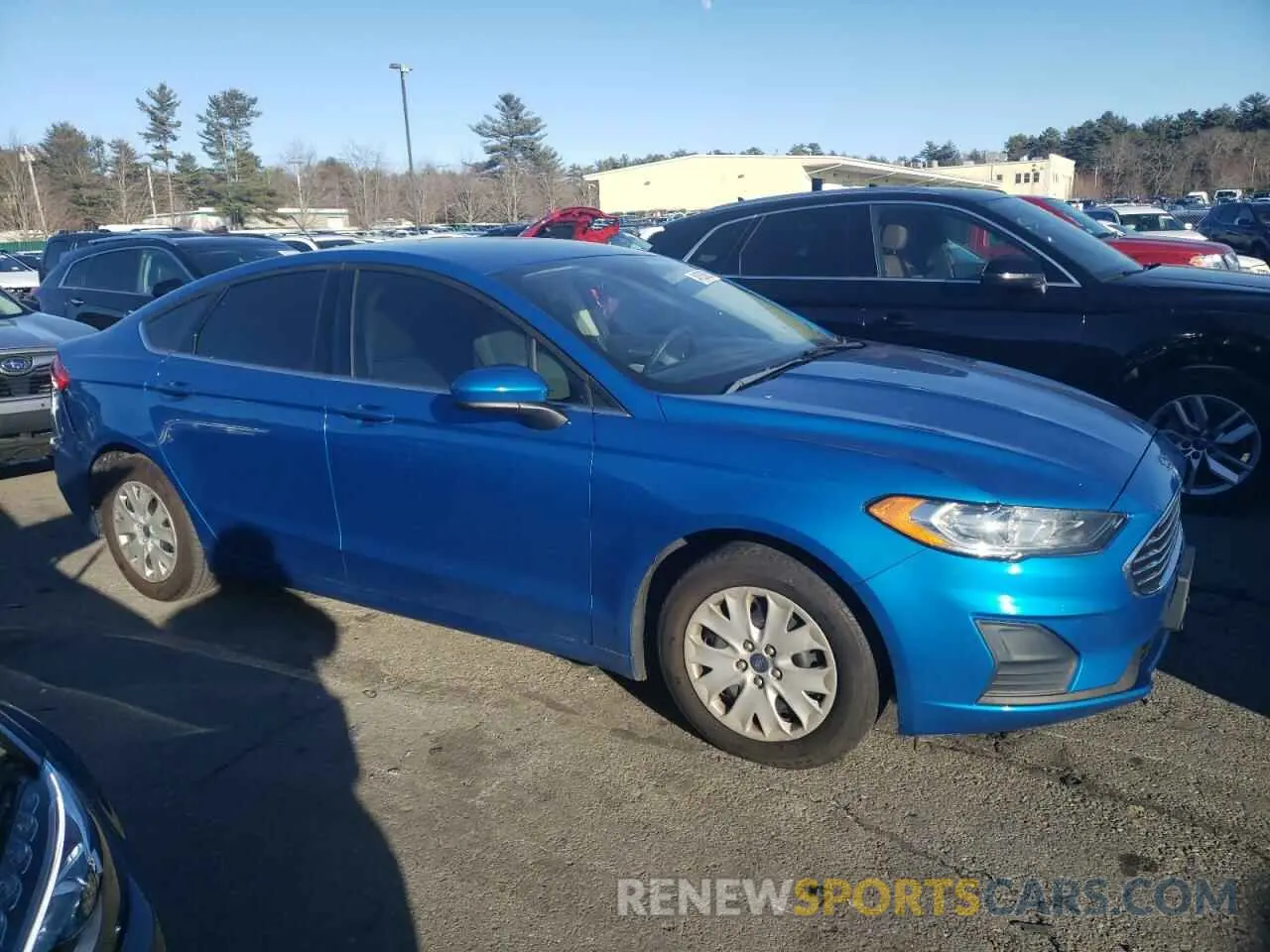 4 Photograph of a damaged car 3FA6P0G78KR108612 FORD FUSION 2019