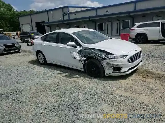 14 Photograph of a damaged car 3FA6P0G78KR200433 FORD FUSION 2019