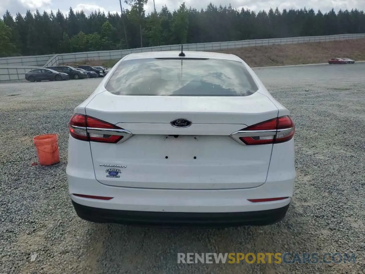 6 Photograph of a damaged car 3FA6P0G78KR200433 FORD FUSION 2019