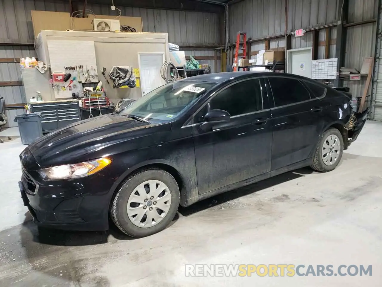 1 Photograph of a damaged car 3FA6P0G78KR231892 FORD FUSION 2019