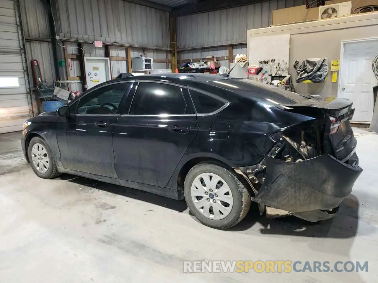 2 Photograph of a damaged car 3FA6P0G78KR231892 FORD FUSION 2019