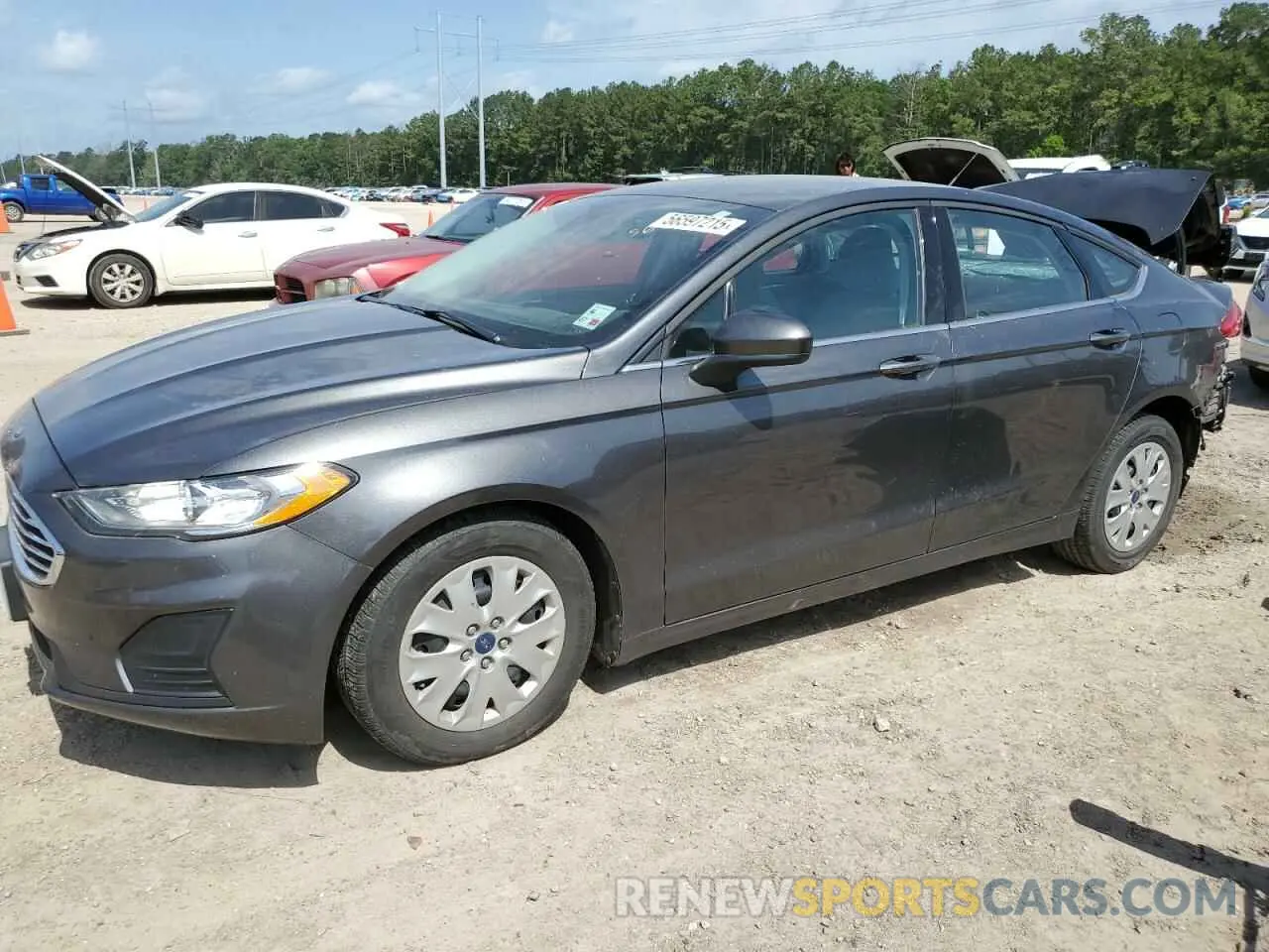 1 Photograph of a damaged car 3FA6P0G79KR246739 FORD FUSION 2019